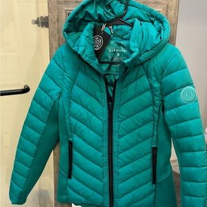 Bernardo Vibrant Teal Performance Jacket